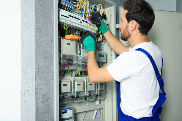 Best Emergency Electrical Repair  in Fallbrook, CA